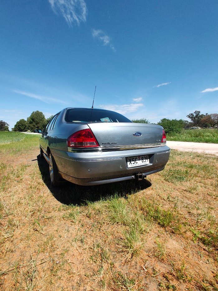 2005 Ford Fairlane Ghia