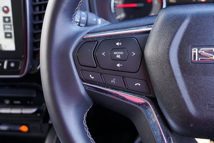 2023 Isuzu MU-X LS-U