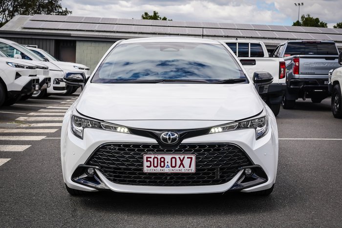 2025 Toyota COROLLA SX