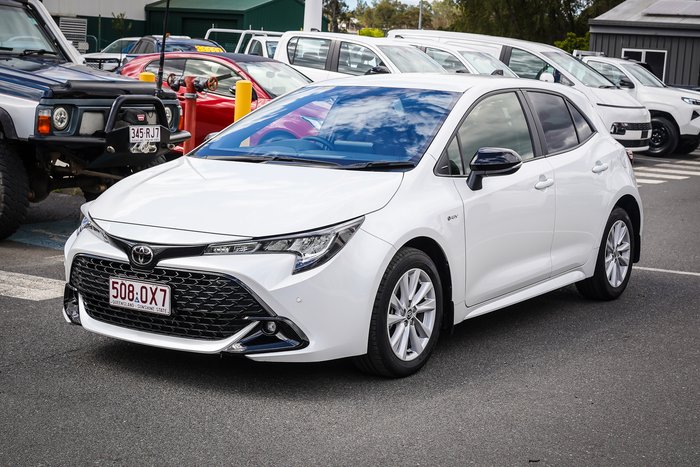 2025 Toyota COROLLA SX