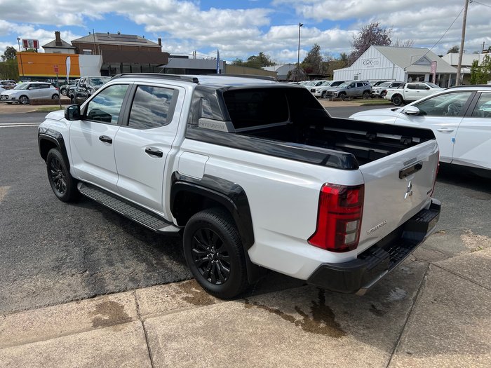 2025 MITSUBISHI TRITON GSR