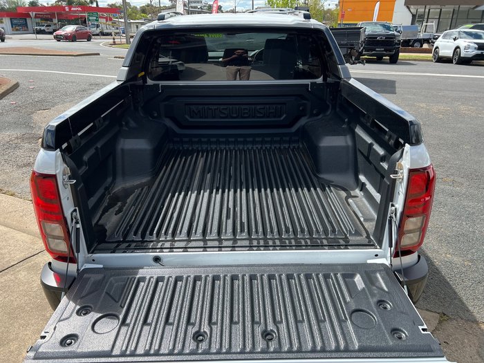 2025 MITSUBISHI TRITON GSR