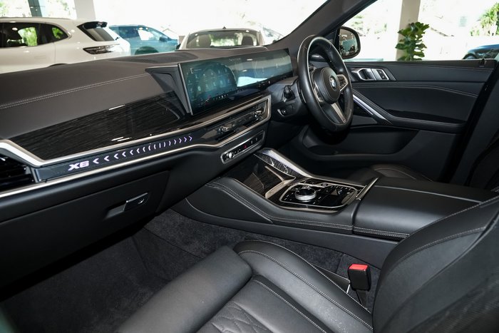 2024 BMW X6 xDrive40i M Sport