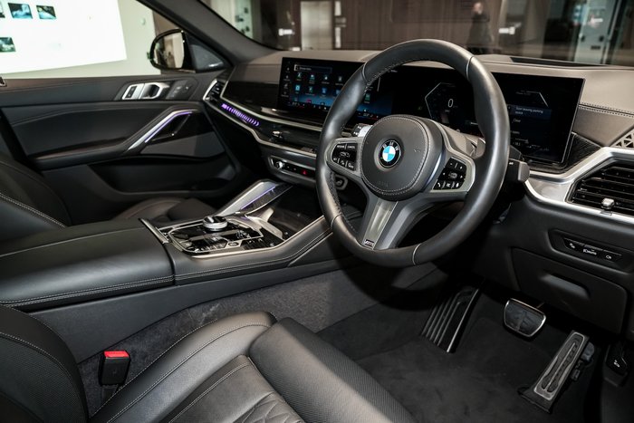 2024 BMW X6 xDrive40i M Sport