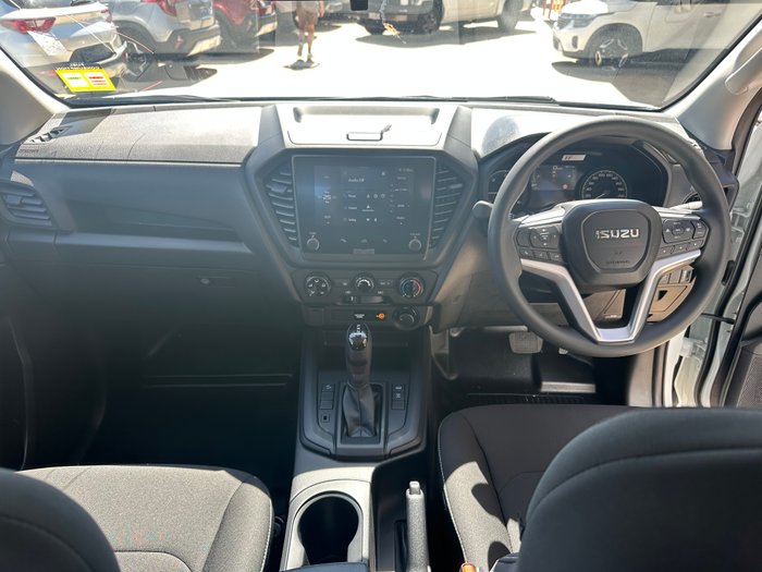 2025 Isuzu D-MAX MY25.5 Isuzu D-Max 4X4 Crew Cab Chassis SX 3.0L Automatic (TOR5016D) inc Heavy Duty Alloy Tray