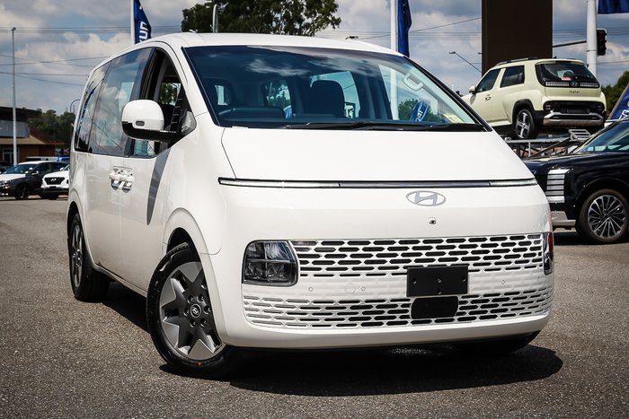 2025 Hyundai STARIA