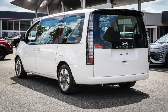 2025 Hyundai STARIA