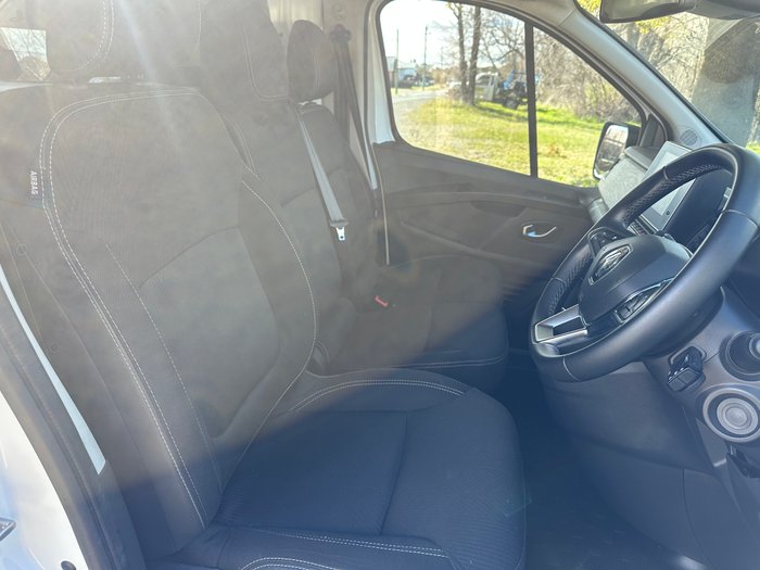 2023 RENAULT TRAFIC L2 LWB PREMIUM