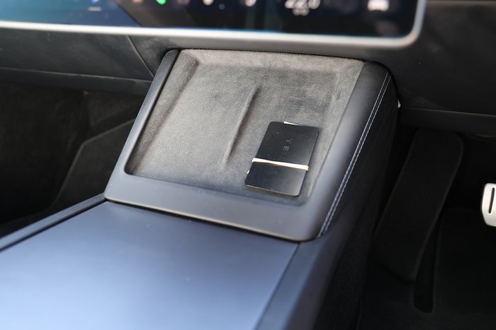 2024 TESLA MODEL 3 PERFORMANCE