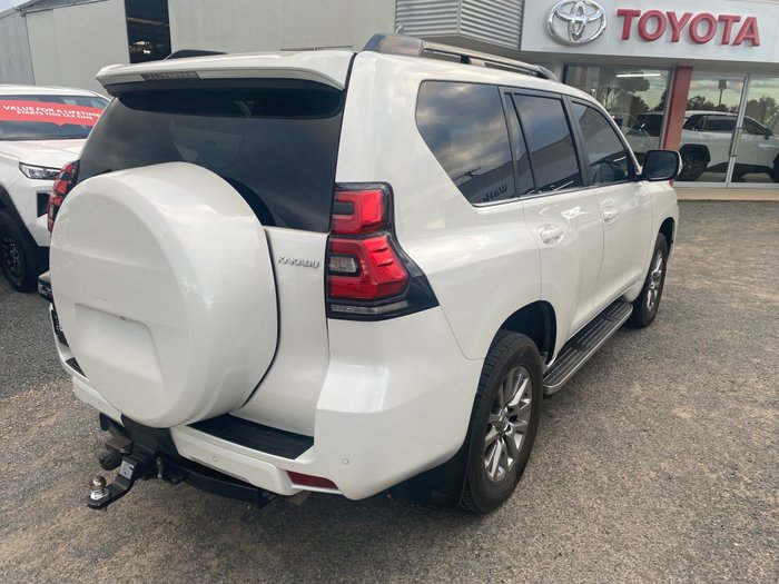 2020 Toyota Landcruiser Prado