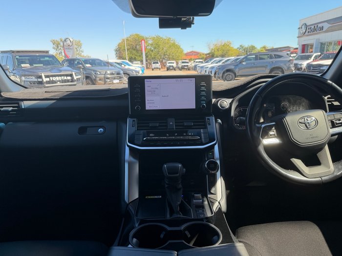 2022 Toyota LANDCRUISER GXL Black