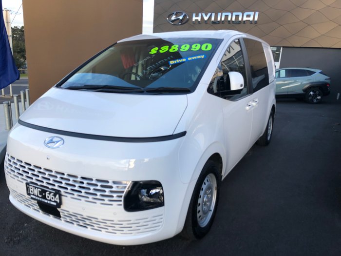 2021 Hyundai STARIA LOAD