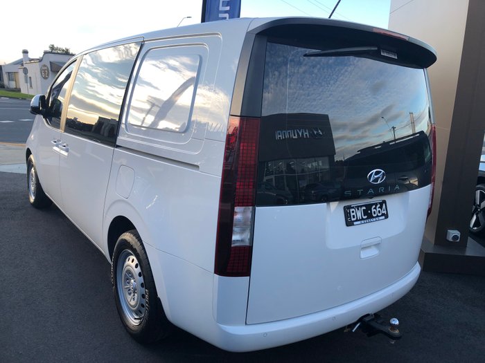 2021 Hyundai STARIA LOAD