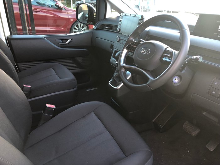 2021 Hyundai STARIA LOAD