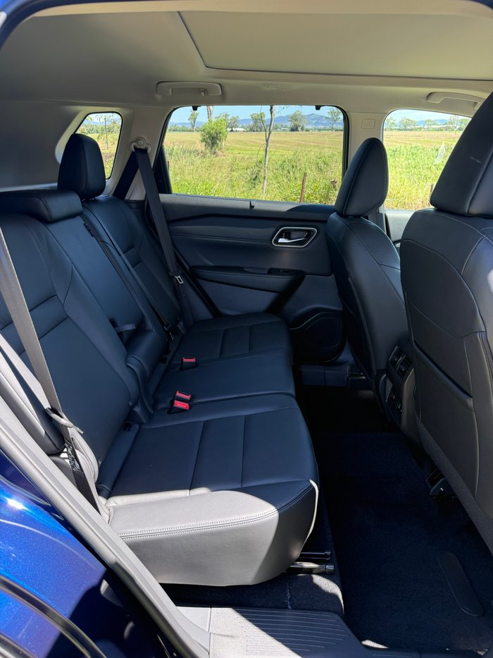 2025 NISSAN XTRAIL TI