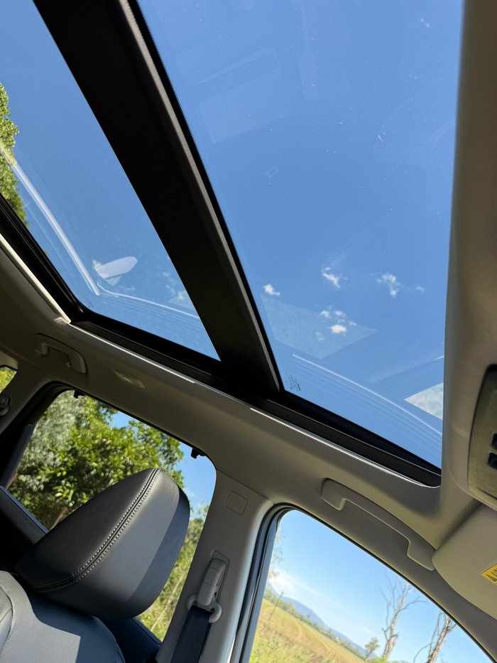 2025 NISSAN XTRAIL TI