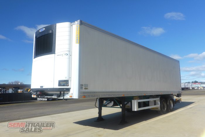 2015 Maxirans 16 Pallet Refrigerated Pantech with Tailgate Loader