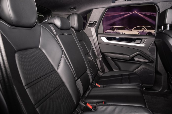 2023 Porsche Cayenne S E-Hybrid