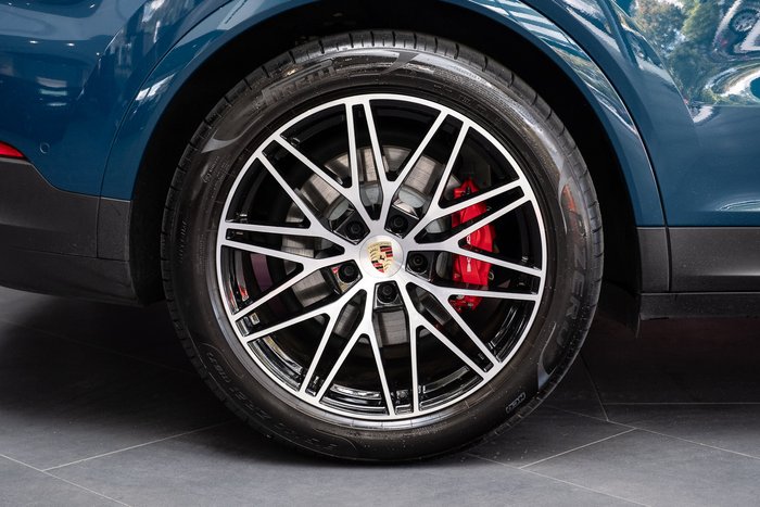 2023 Porsche Cayenne S E-Hybrid