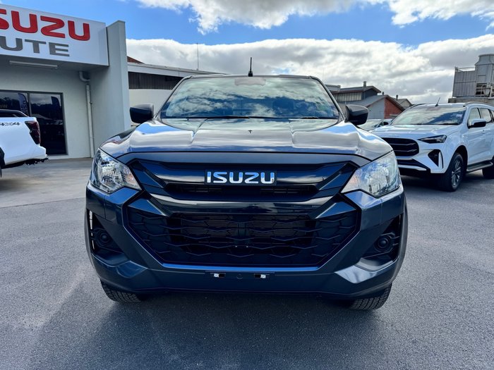 2026 ISUZU D-MAX SX