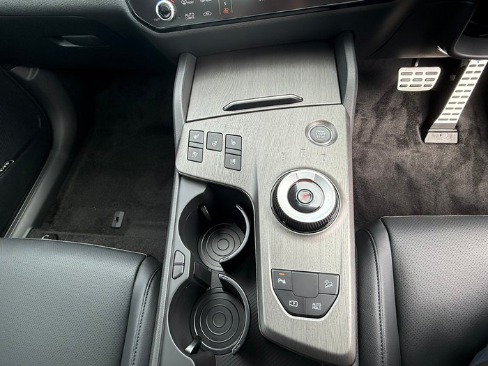 2025 Kia Sportage HEV SX