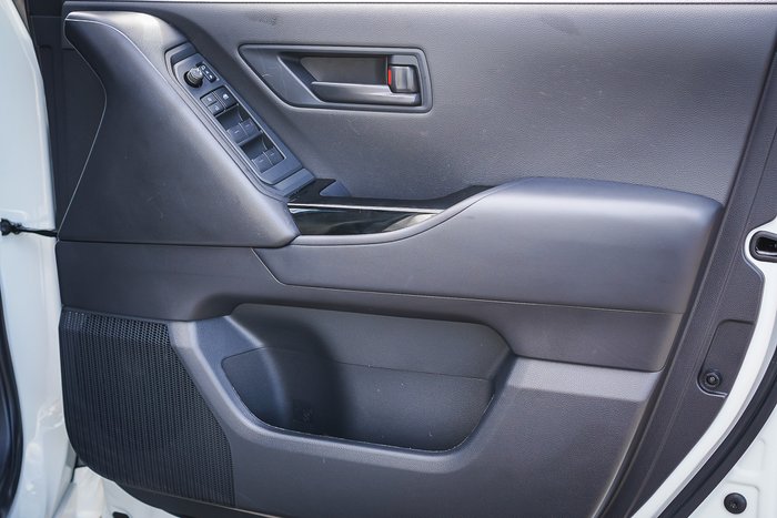 2025 Toyota LANDCRUISER GXL