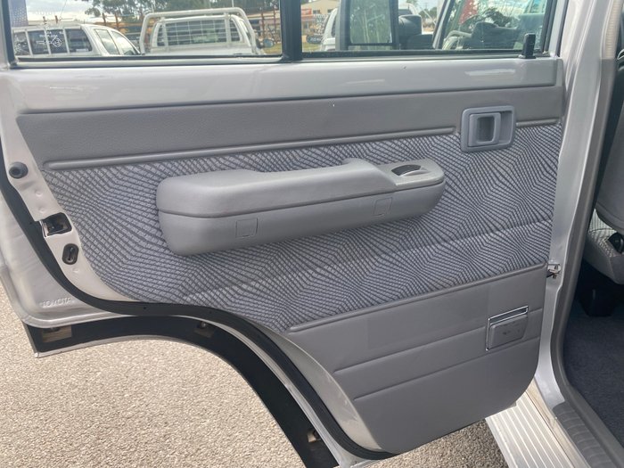 2014 TOYOTA LANDCRUISER GXL (4x4)