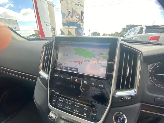 2016 Toyota Landcruiser VX (4x4)