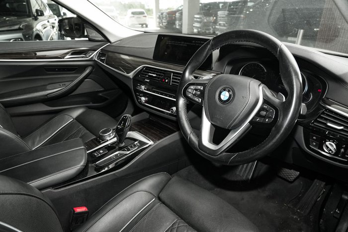 2018 BMW 5 Series 530d Luxury Line