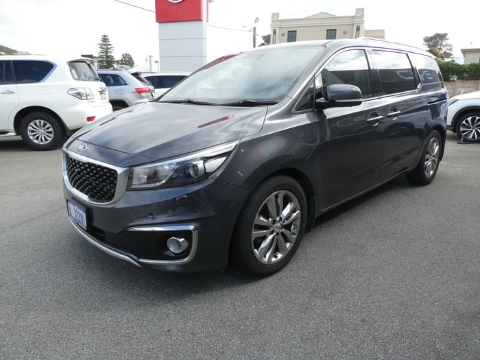 2015 Kia Carnival Platinum