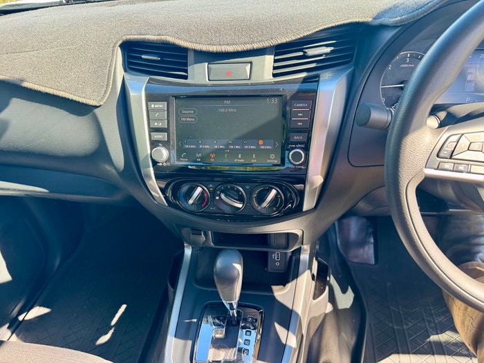 2024 NISSAN NAVARA SL