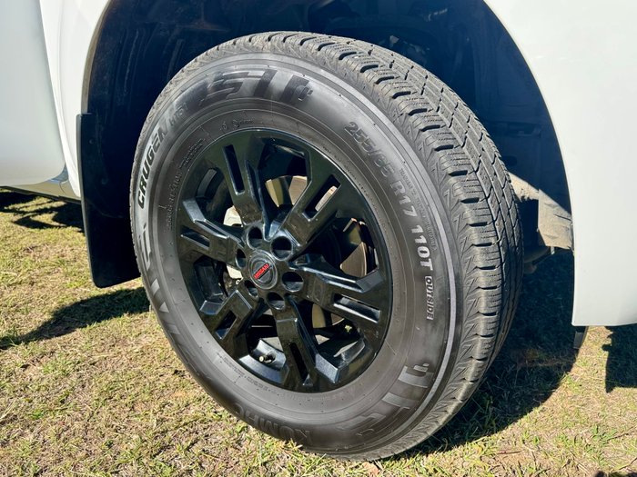 2024 NISSAN NAVARA SL