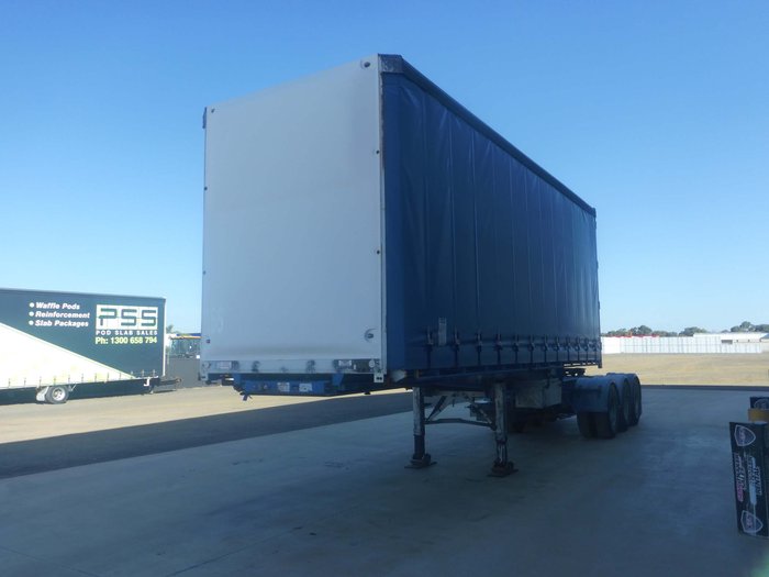 2004 Southern Cross 12 Pallet Rollback Curtainsider A Trailer