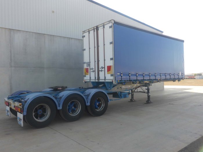 2004 Southern Cross 12 Pallet Rollback Curtainsider A Trailer