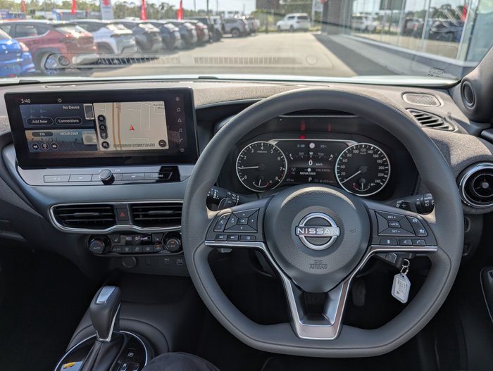 2025 USED VEHICLES JUKE ST+