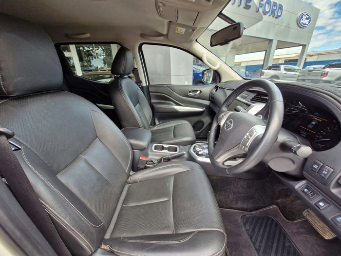 2019 NISSAN NAVARA ST-X (4x4) (LEATHER TRIM) 7 SP AUTOMATIC DUAL CAB P/UP DT4