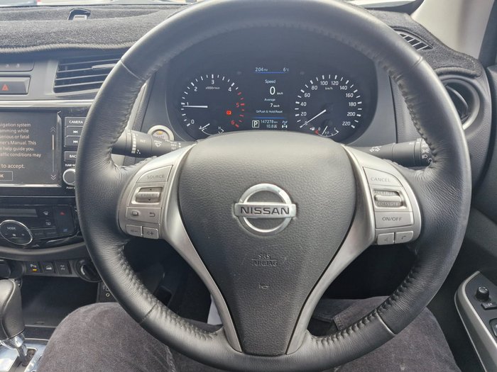 2019 NISSAN NAVARA ST-X (4x4) (LEATHER TRIM) 7 SP AUTOMATIC DUAL CAB P/UP DT4