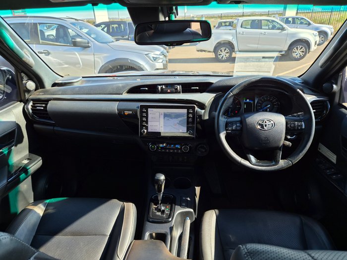 2021 Toyota Hilux Rogue Silver