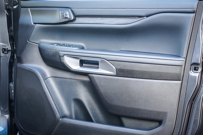 2024 FORD EVEREST PLATINUM (4WD)