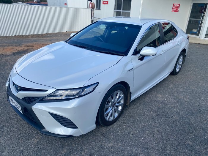 2020 Toyota Camry Hybrid