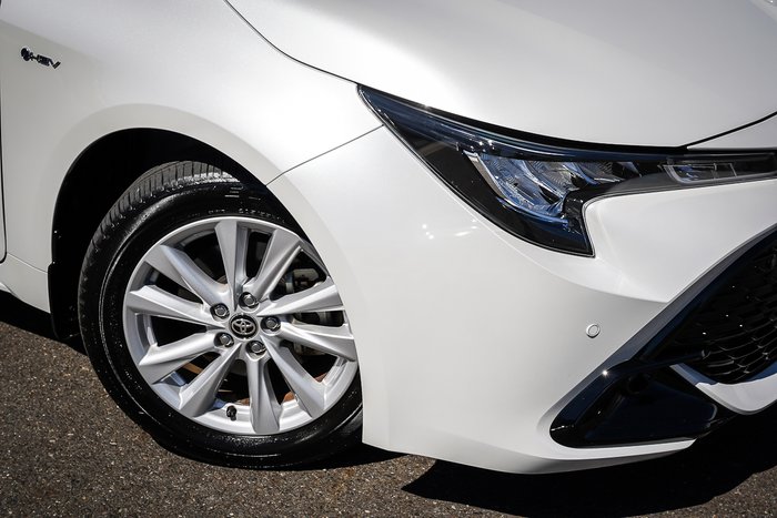 2025 Toyota COROLLA SX