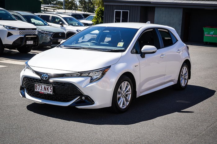 2025 Toyota COROLLA SX