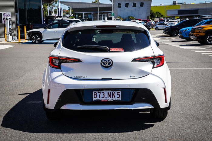 2025 Toyota COROLLA SX