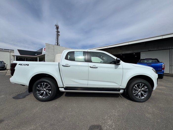 2025 ISUZU D-MAX LS-U