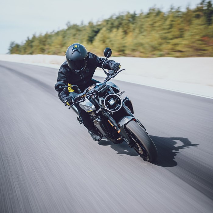 2025 Husqvarna Vitpilen 801