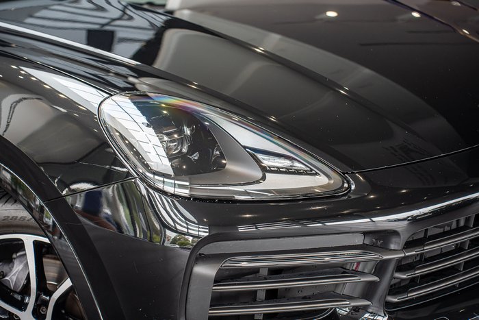 2022 Porsche Cayenne Platinum Edition