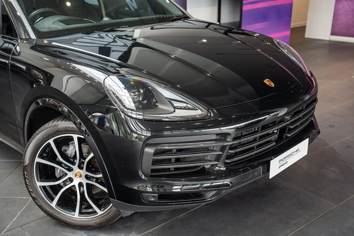 2022 Porsche Cayenne Platinum Edition