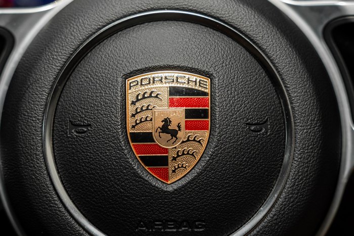 2022 Porsche Cayenne Platinum Edition