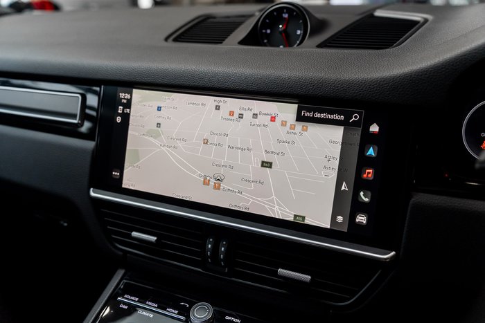 2022 Porsche Cayenne Platinum Edition