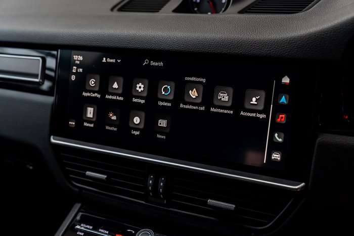 2022 Porsche Cayenne Platinum Edition